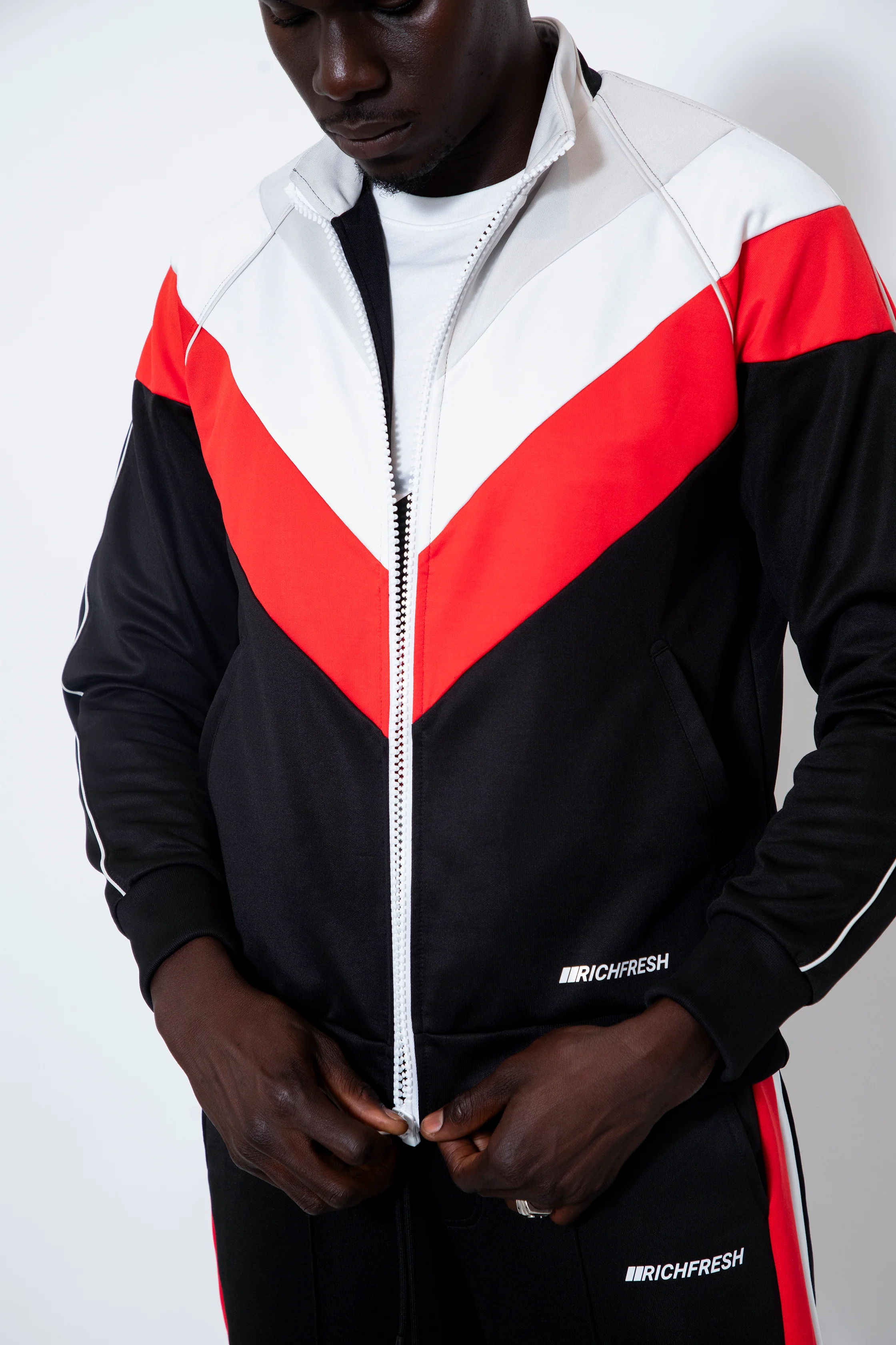 SuperSuit - Image 18