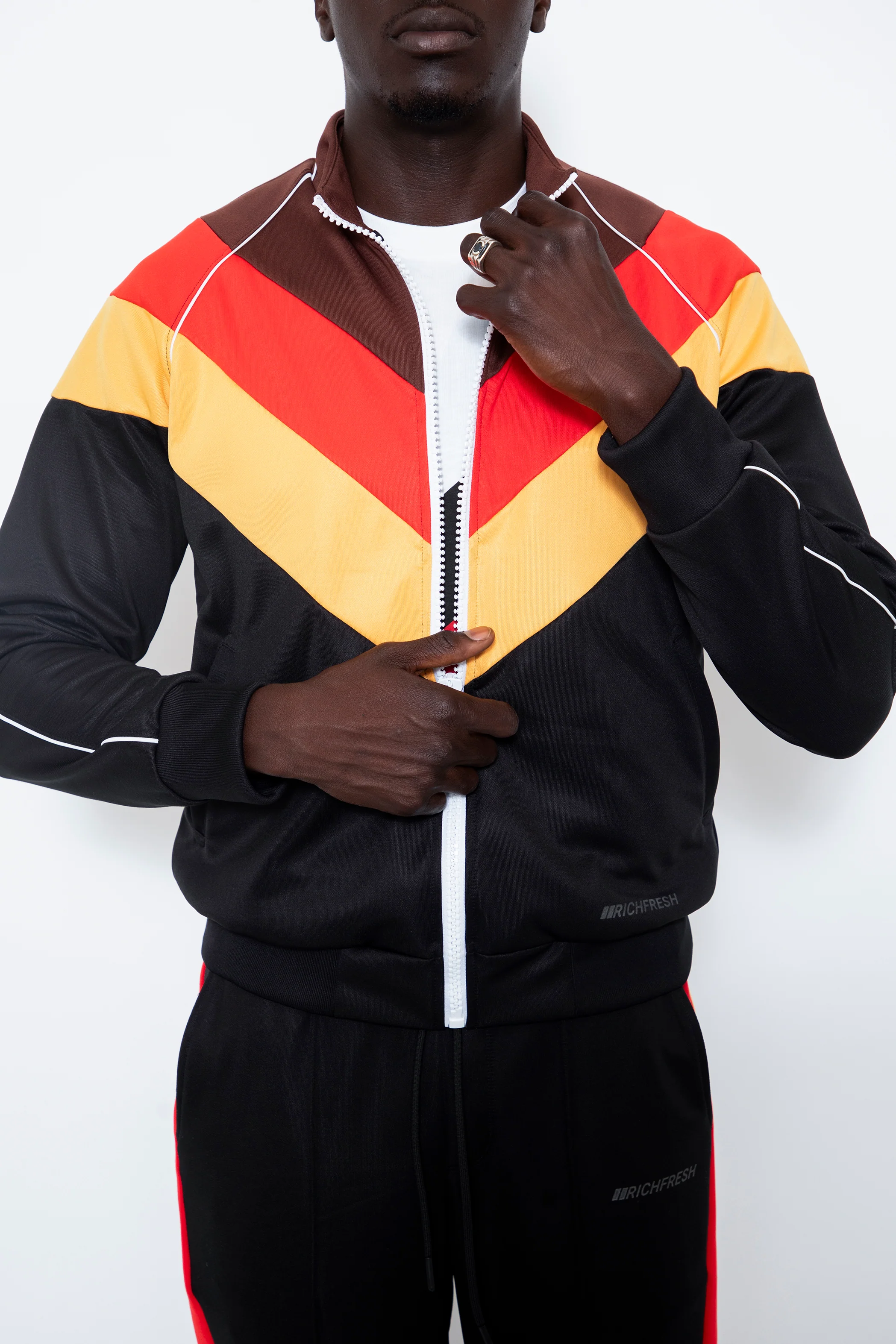 SuperSuit - Image 38