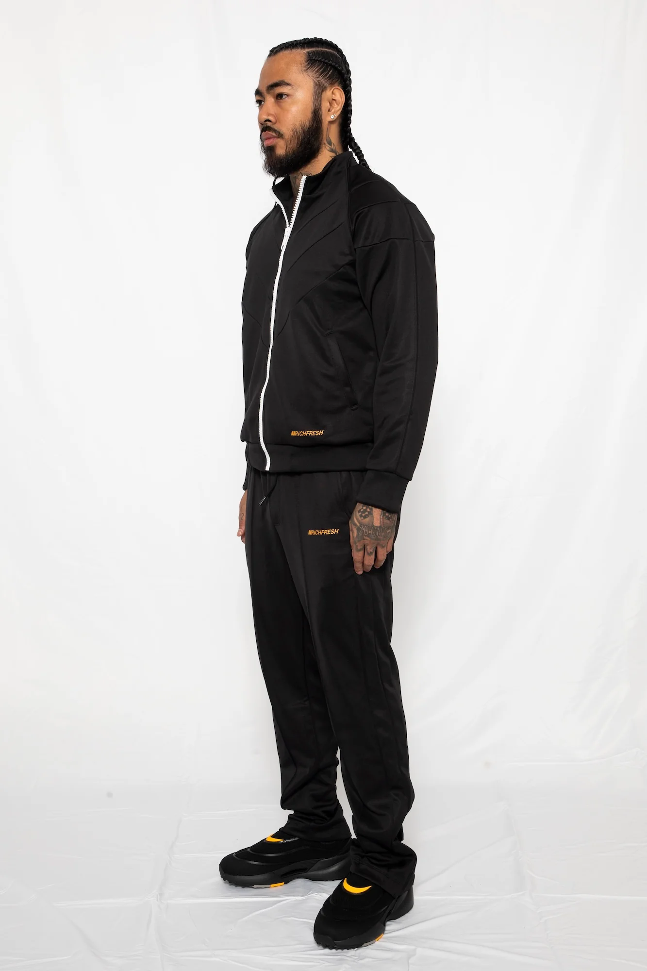 SuperSuit - Image 69